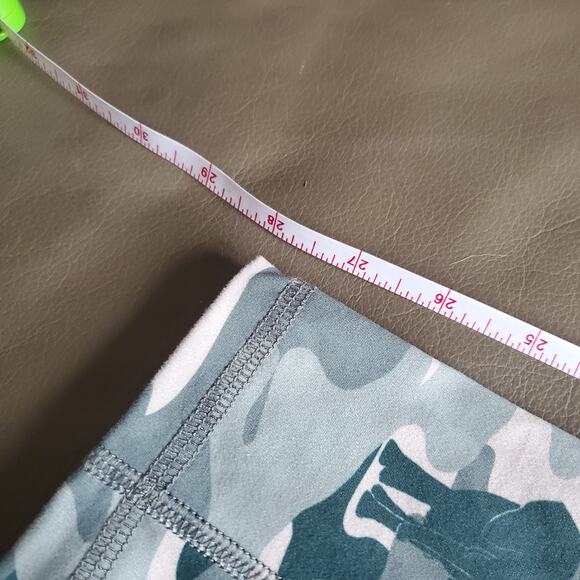 Ivory Ella Esma Camo Legging Elephant Print - Green Women's Size Small - Picture 15 of 16